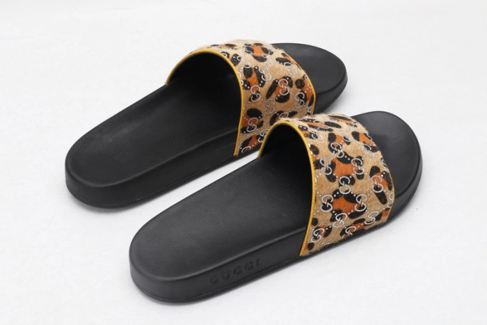 GUCC SANDALS