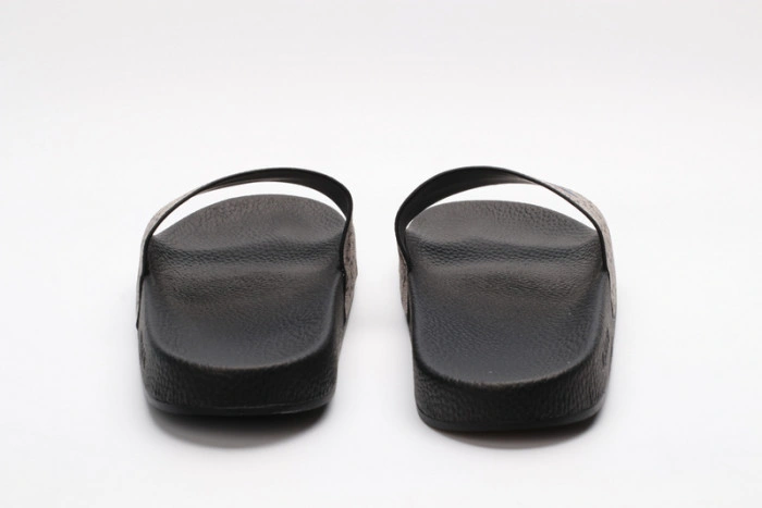 GUCC SANDALS