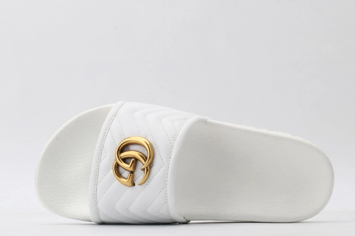 GUCC SANDALS