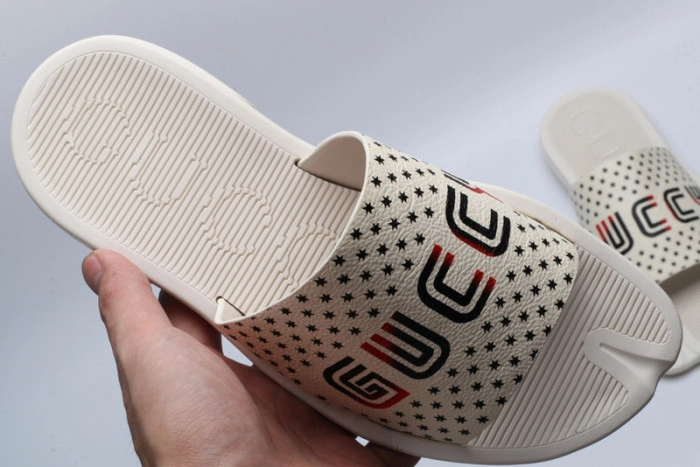 GUCC SANDALS