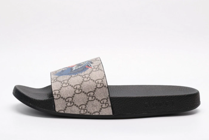 GUCC SANDALS