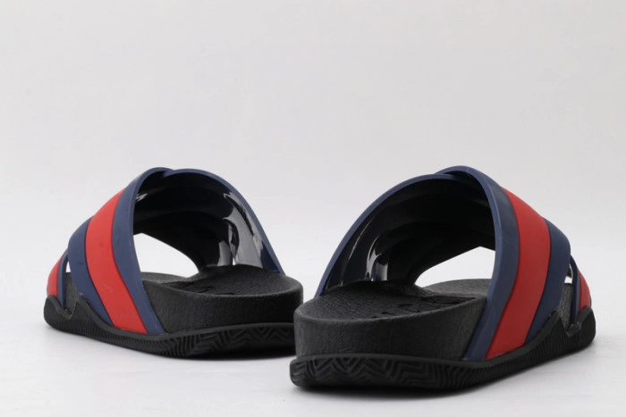 GUCC SANDALS