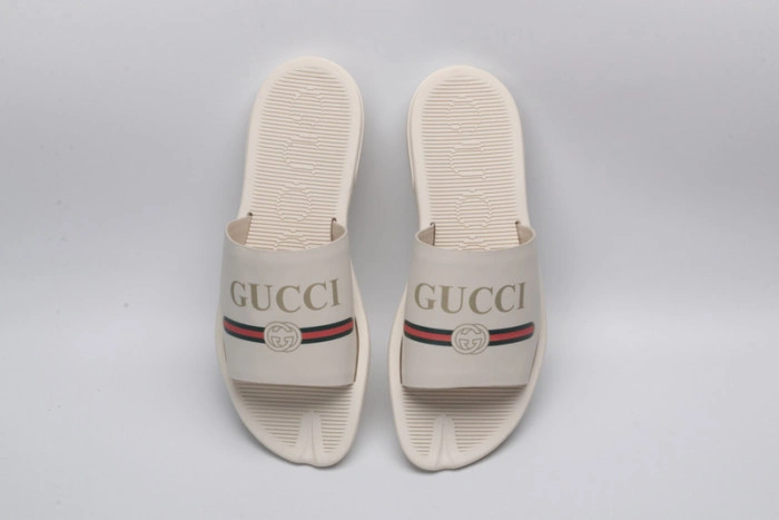 GUCC SANDALS