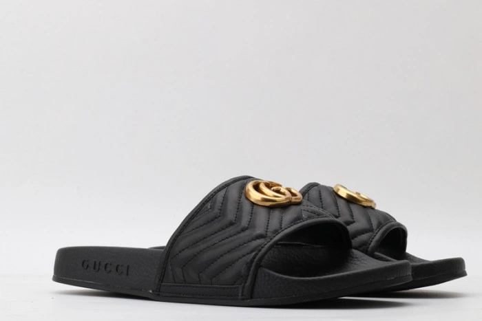 GUCC SANDALS