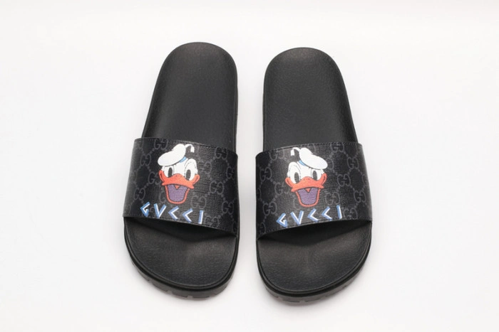GUCC SANDALS