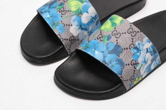 GUCC SANDALS