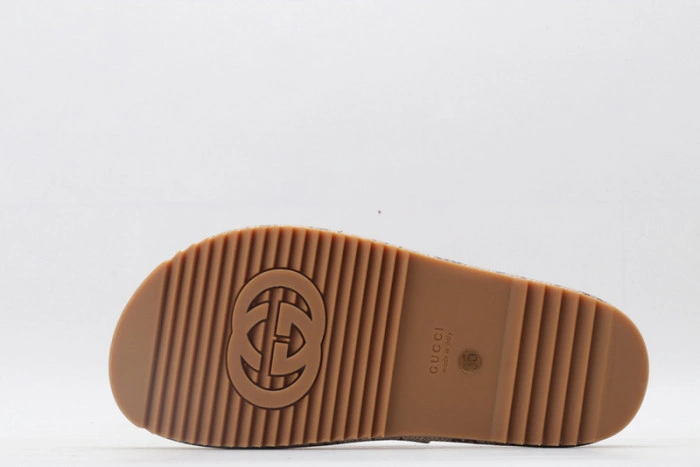 GUCC SANDALS