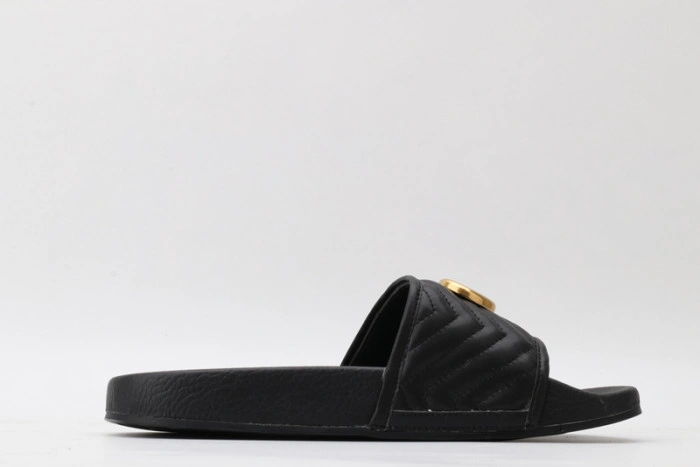 GUCC SANDALS