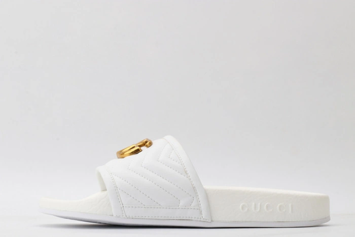 GUCC SANDALS