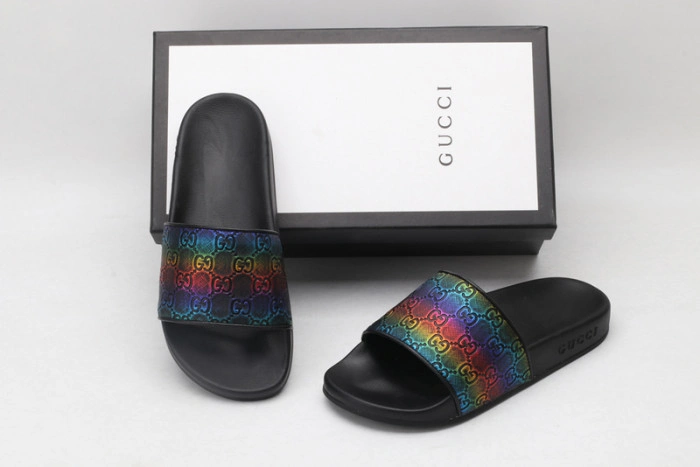 GUCC SANDALS