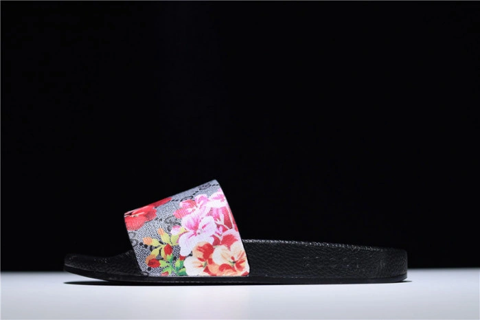 GUCC SANDALS