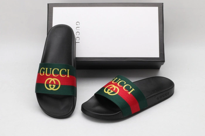 GUCC SANDALS