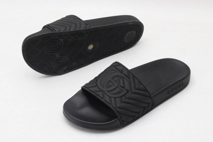 GUCC SANDALS