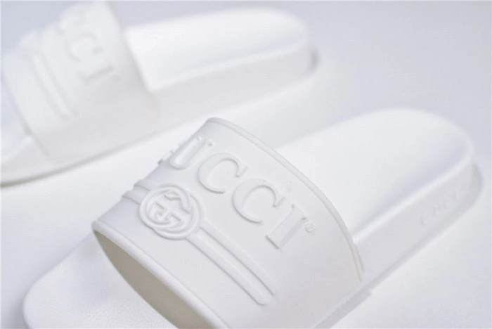 GUCC SANDALS