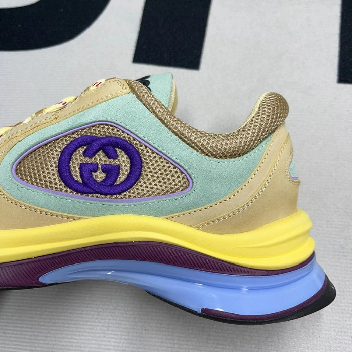 GUCCI Run Sneaker