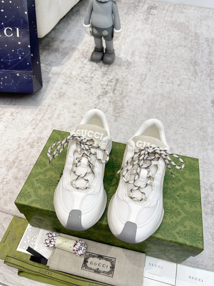 GUCCI Run Sneaker