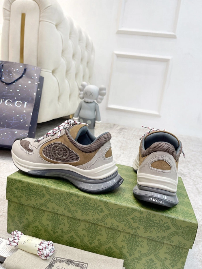 GUCCI Run Sneaker