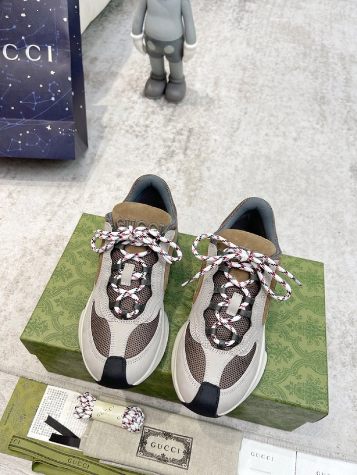 GUCCI Run Sneaker