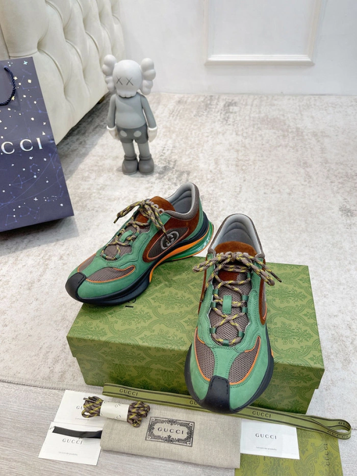 GUCCI Run Sneaker