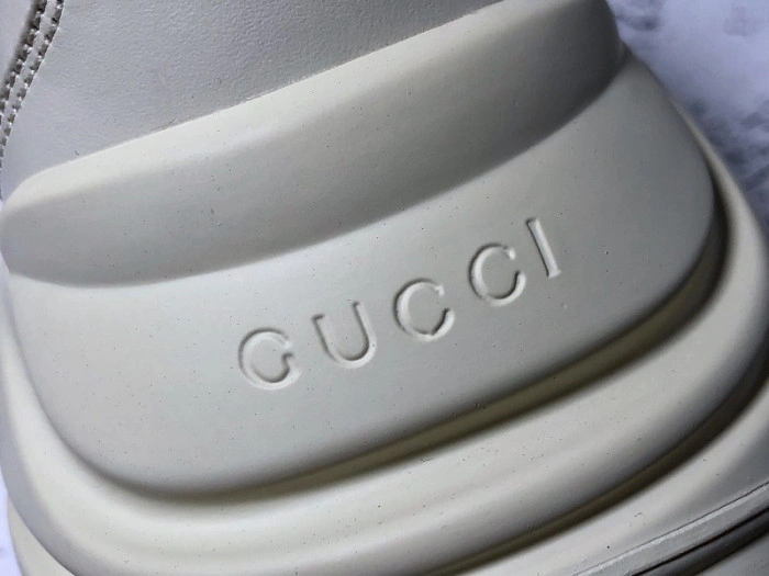 GUCCI TRAINER SNEAKER 528892 DRW00 9522