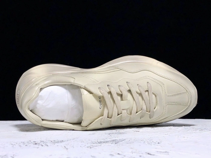 GUCCI TRAINER SNEAKER 550046 A9L00 9522