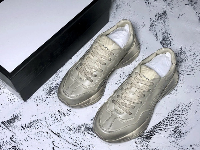 GUCCI TRAINER SNEAKER 550046 A9L00 9522