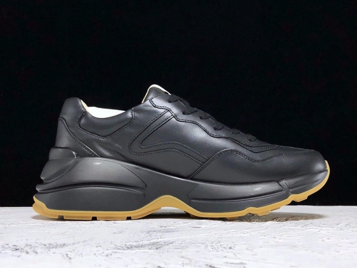 GUCCI TRAINER SNEAKER 550046 A9L00 9522