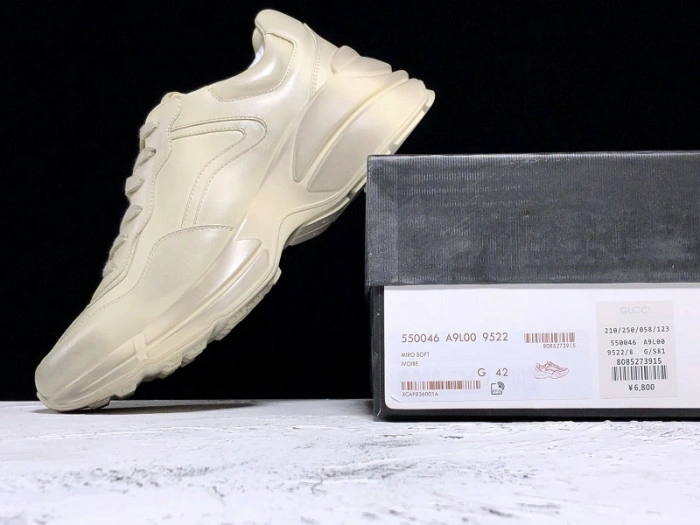 GUCCI TRAINER SNEAKER 550046 A9L00 9522