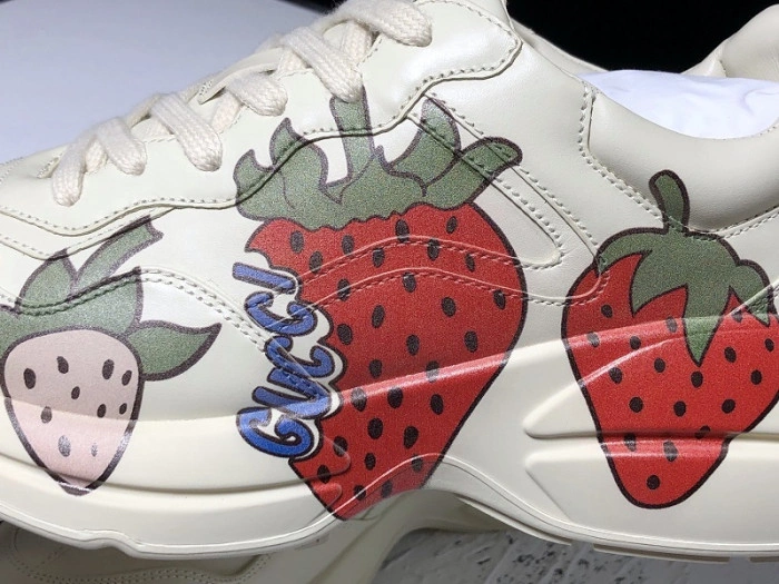 GUCCI TRAINER SNEAKER 576963 DRW00 9522
