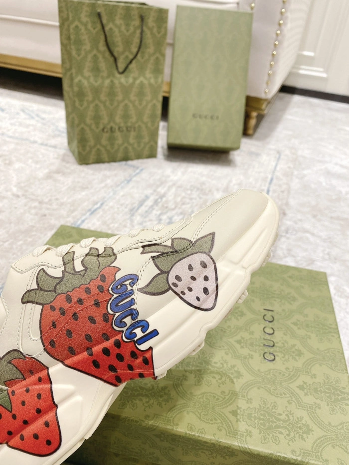 GUCCI TRAINER SNEAKER