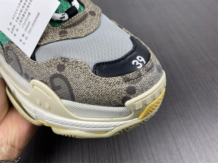 GUCCI*BALENCIAGA