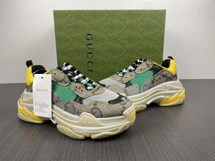 GUCCI*BALENCIAGA