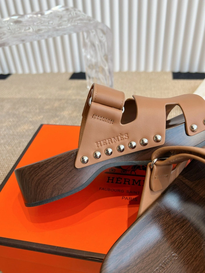 HER*MES SLIDES