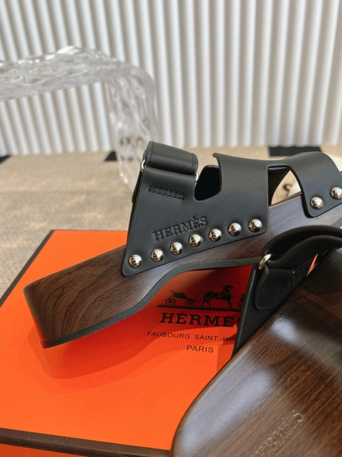 HER*MES SLIDES