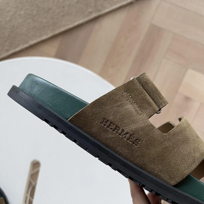 HER*MES SLIDES