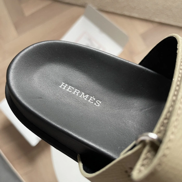 HER*MES SLIDES