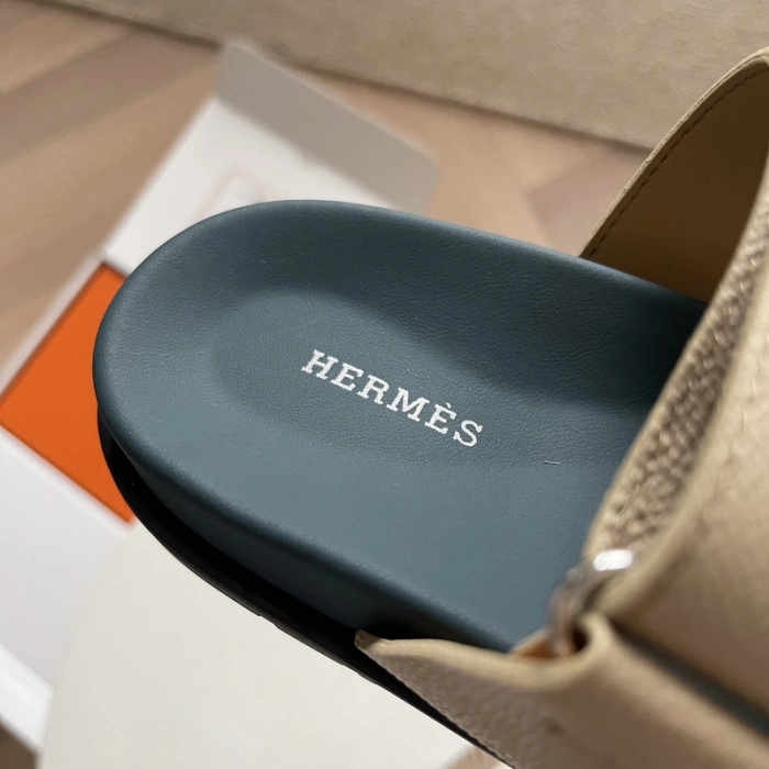 HER*MES SLIDES