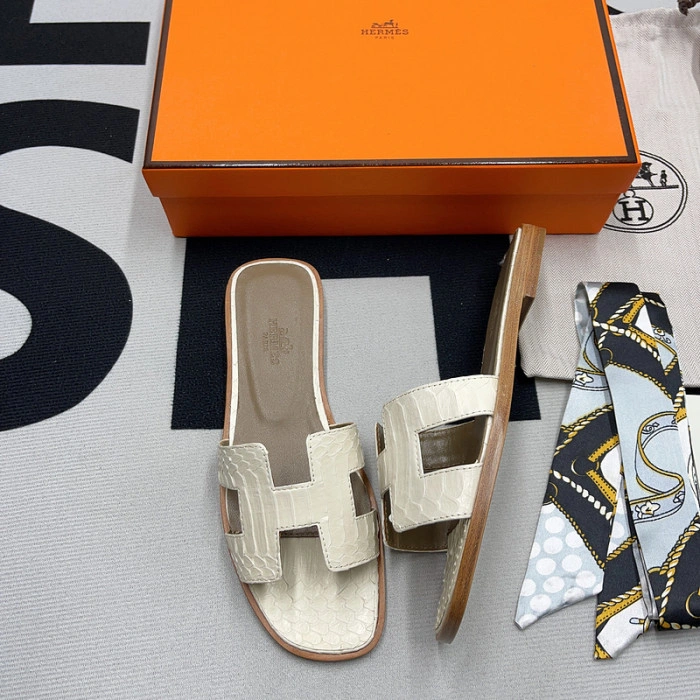HER*MES SLIDE
