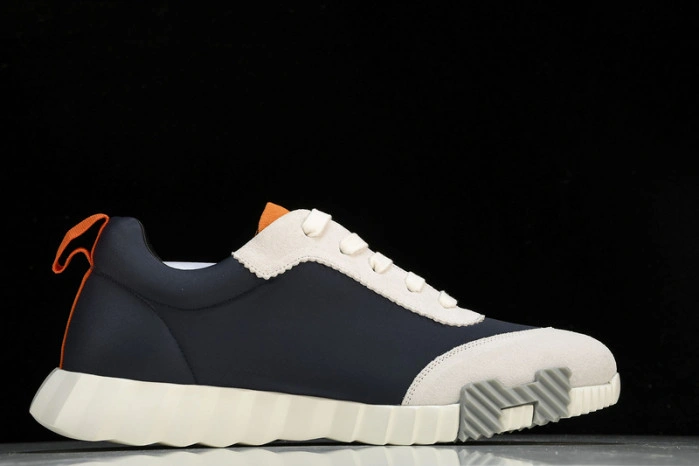 HER*MES Sneaker