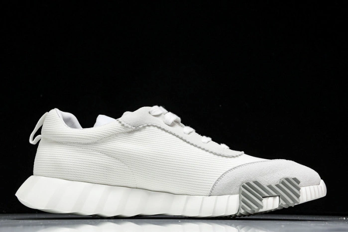 HER*MES Sneaker