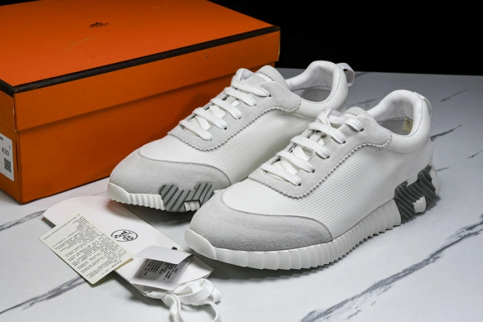 HER*MES Sneaker