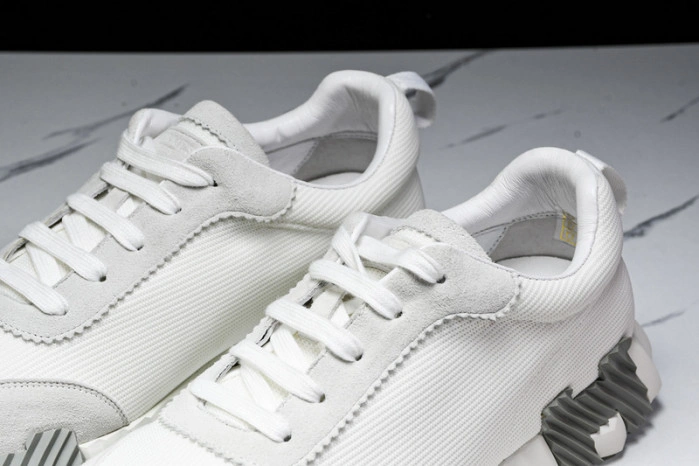 HER*MES Sneaker