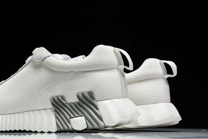 HER*MES Sneaker