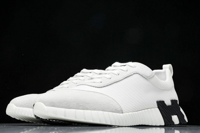 HER*MES Sneaker