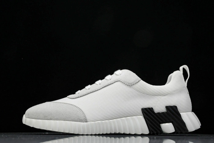 HER*MES Sneaker