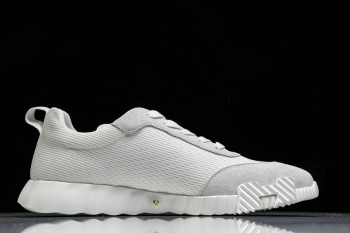 HER*MES Sneaker