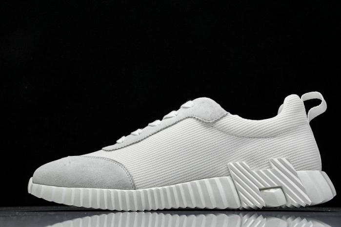HER*MES Sneaker