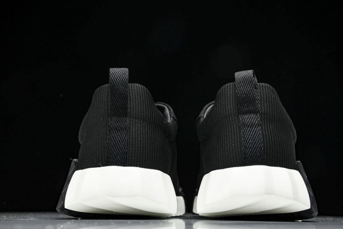 HER*MES Sneaker