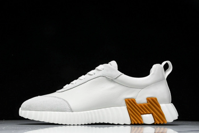 HER*MES Sneaker