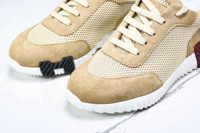 HER*MES Sneaker